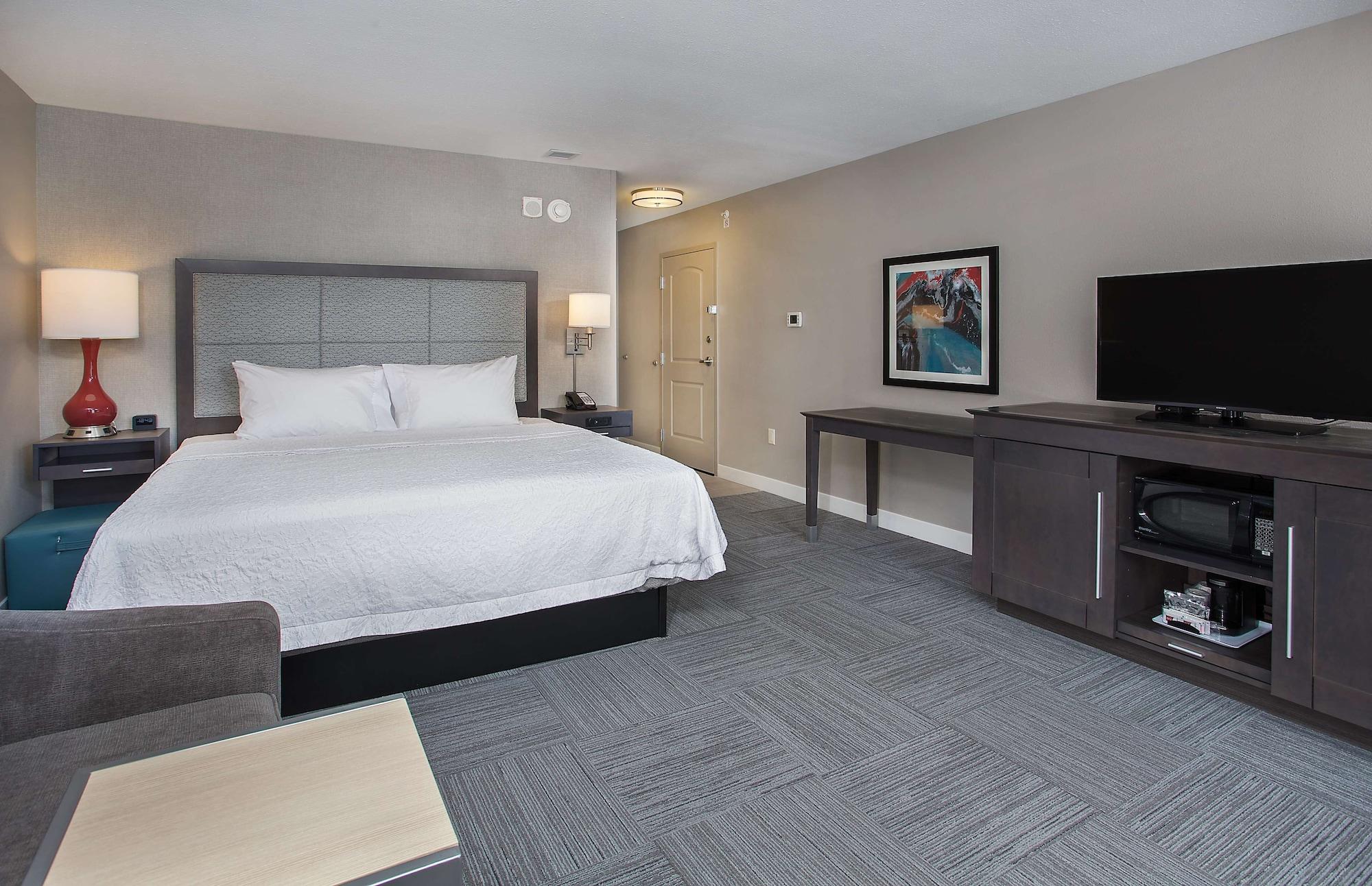 Hampton Inn Венсен Экстерьер фото