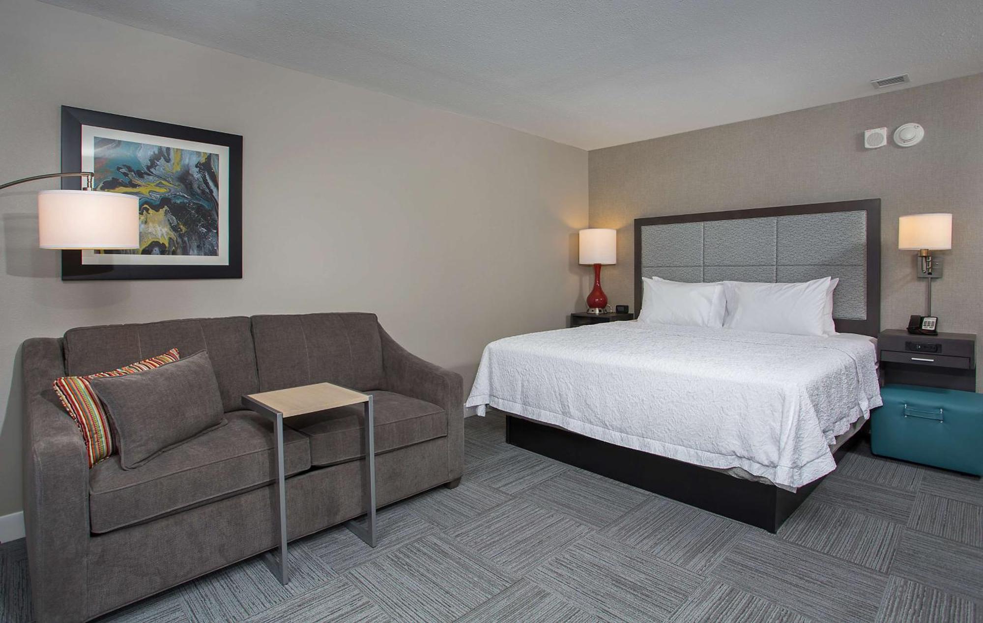 Hampton Inn Венсен Экстерьер фото